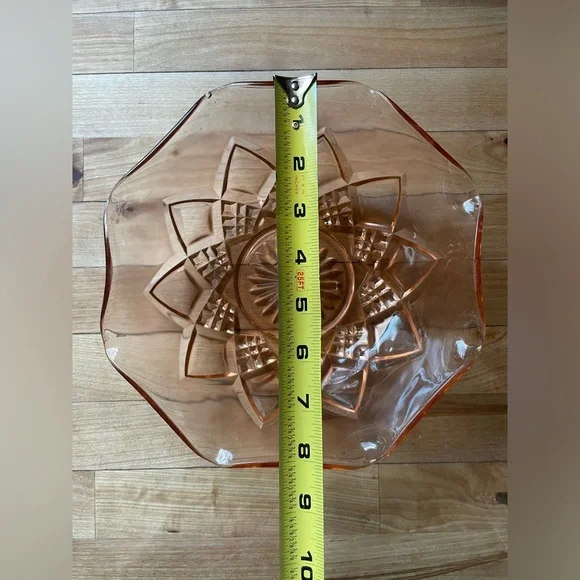 Pink Depression Bowl - Picture 6 of 13